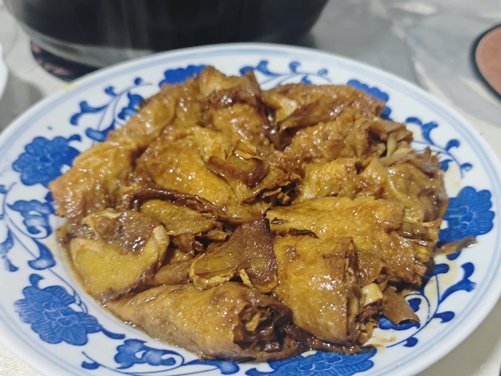 红烧 Convolution 卷鸡成品图